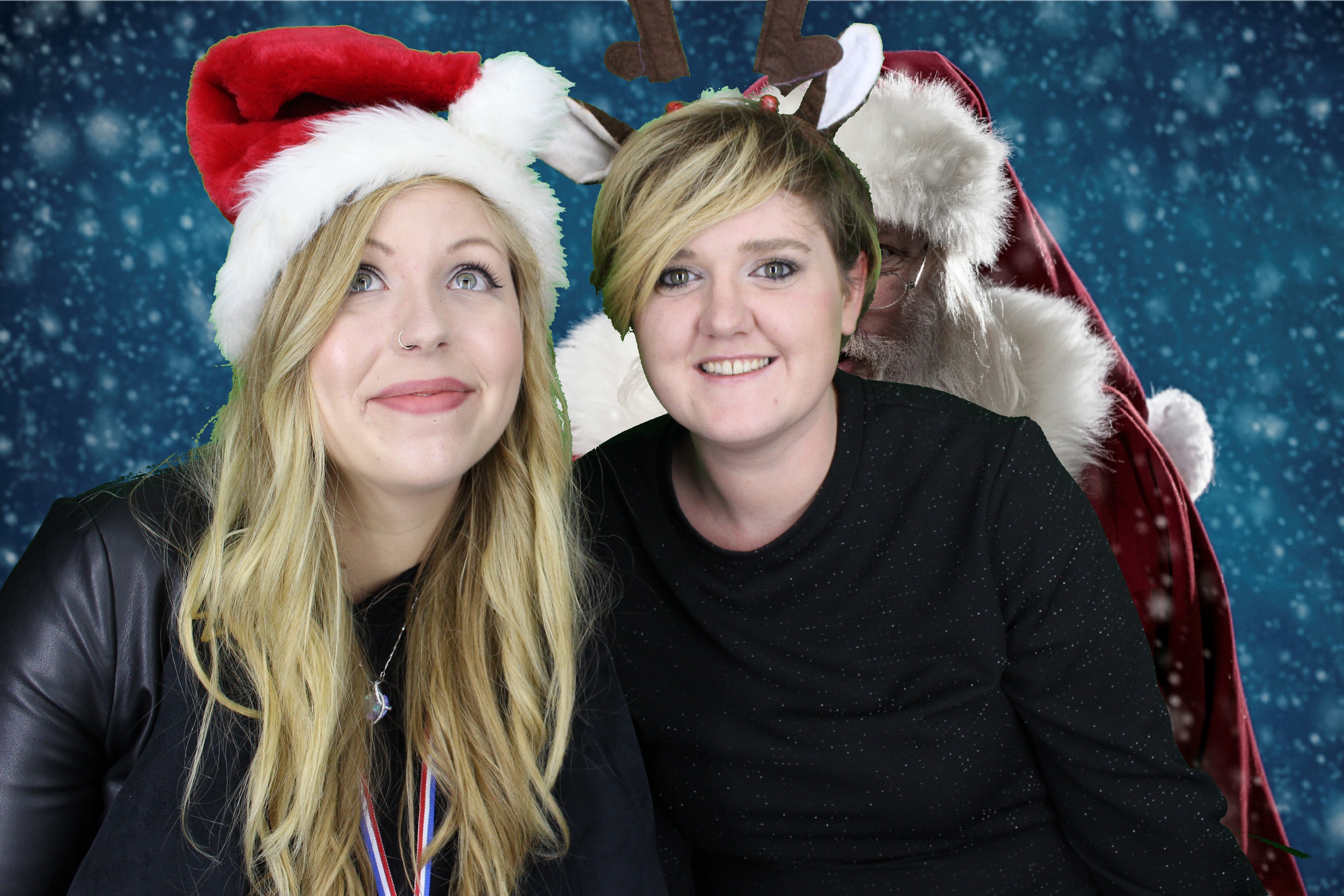 Aster Christmas Party  | View more photos from the event at gallery.myphotoboothexperience.co.uk/u/MyPhotoBoothExperienceLtd/Aster-Christmas-Party